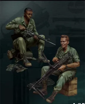Набор моделей для сборки фигурок из смолы для литья под давлением 1:35 Война во Вьетнаме, Техническое обслуживание пулемета армии США в разобранном виде, неокрашенные игрушки DIY GK